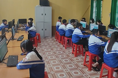 TRƯỜNG THCS PHƯƠNG ĐỊNH TỔ CHỨC THÀNH CÔNG CUỘC THI IOE CẤP TRƯỜNG NĂM HỌC 2025–2026